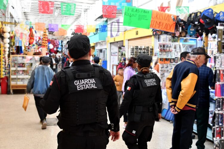 Guardia Estatal mantiene labores preventivas en carreteras y centros comerciales