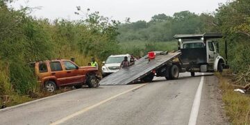 Choque entre tres vehículos deja varios heridos en la Carretera Federal Costera del Golfo-Aldama