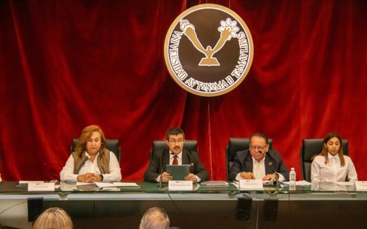 Asume Dámaso Anaya Alvarado la rectoría de la UAT