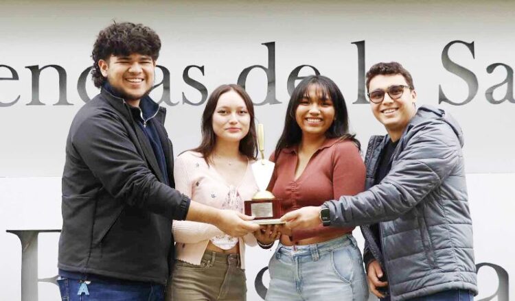 Alumnos ganan concurso del Colegio de Ingenieros Civiles