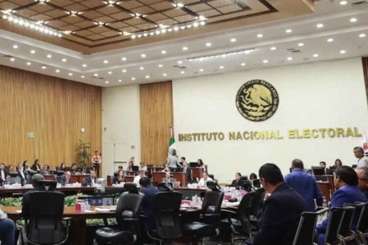 Investigan a 87 capacitadores electorales por estar afiliados a algún partido político