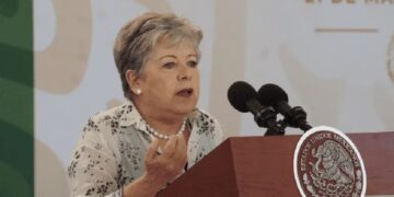 México tiene estrategia legal para proteger a mexicanos de Ley SB4 de Texas