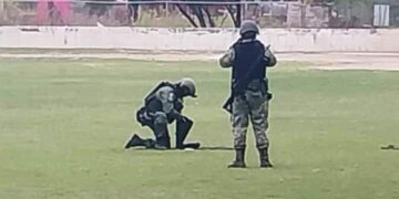 Aseguran dos granadas calibre 49 en domicilio donde ayer hubo un estallido