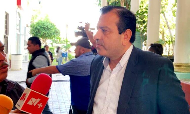 Mesa de Seguridad sesionará para preparar el operativo de Semana Santa,informó Hugo Reséndez Silva.