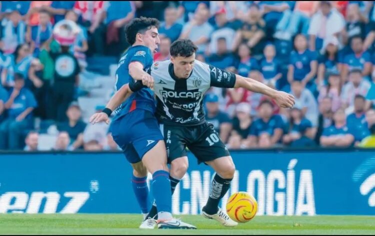 Cruz Azul se empieza a caer; pierde ahora ante el Necaxa