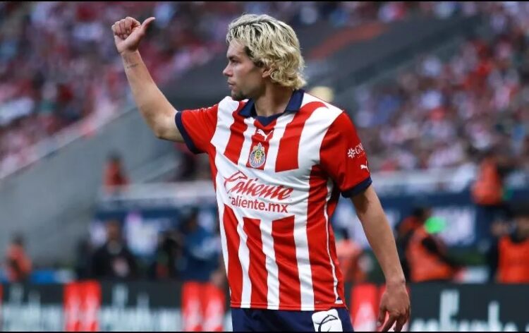 Convocan al “Vaquero” Cowell a la selección de Estados Unidos