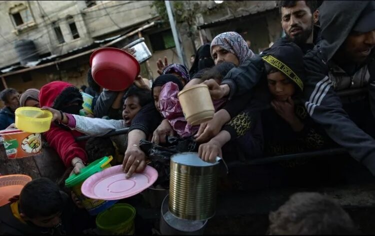 Israel se niega a abrir pasos fronterizos para enviar ayuda humanitaria a Gaza