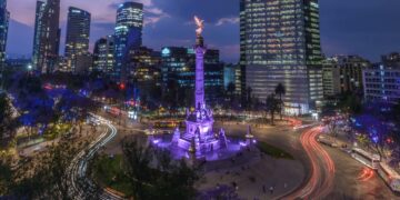 5 destinos mexicanos con entretenimiento nocturno
