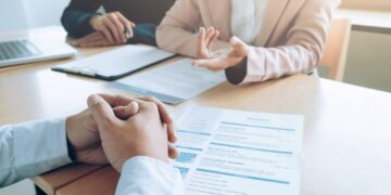 ¿Odia las reuniones de trabajo? 5 formas de mejorarlas