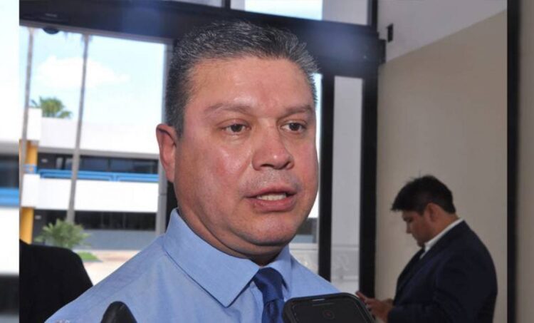 Excolaborador de Francisco García Cabeza de Vaca, será registrado como candidato de MC