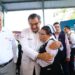 Entrega Américo tarjetas del programa La Clínica es Nuestra; refuerzan atención médica