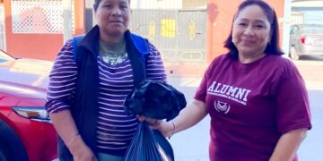 Egresados de la UAG de Tepic realizan acciones en beneficio de la sociedad