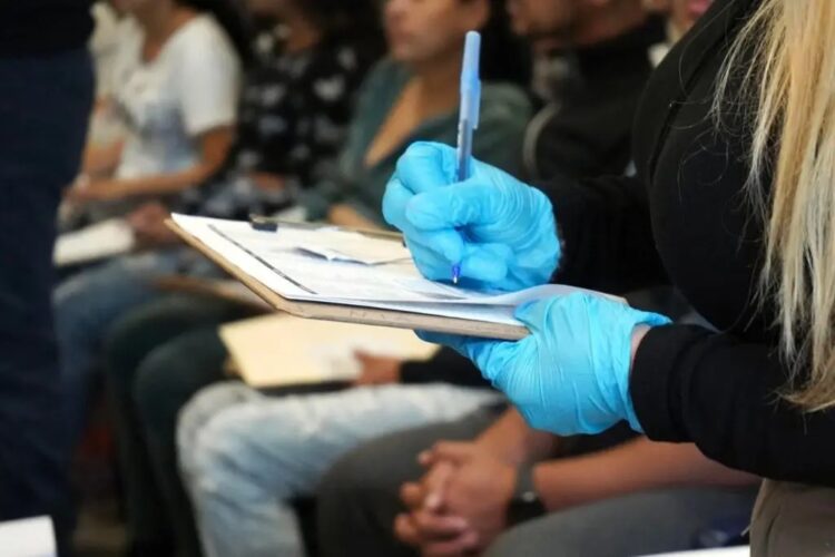 EE.UU. busca reanudar deportaciones a Venezuela y aumentar las repatriaciones a Cuba