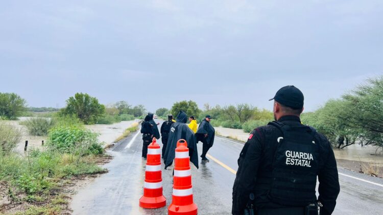 Inundación en Carretera Federal 75 Villa de Casas-Soto la Marina