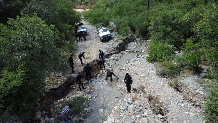 Guardia Estatal reabre camino en comunidad afectada tras paso de ‘Alberto’