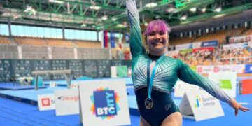 Alexa Moreno se baña de oro en Copa del Mundo