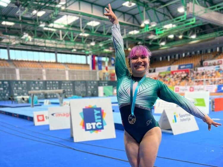 Alexa Moreno se baña de oro en Copa del Mundo