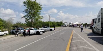 Alerta: Carretera Federal 101 continúa parcialmente cerrada por manifestación a la altura de San Fernando