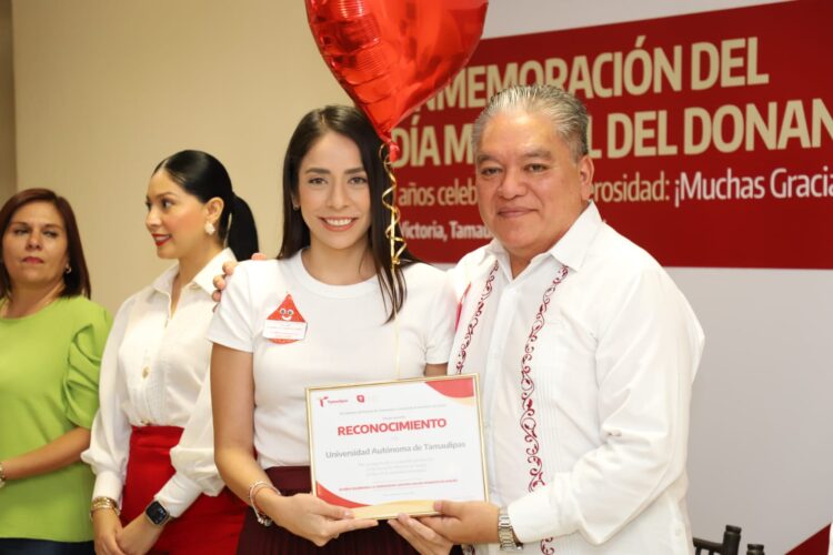 Bajo el lema “20 años celebrando la generosidad” conmemora Salud Día del Donante de Sangre