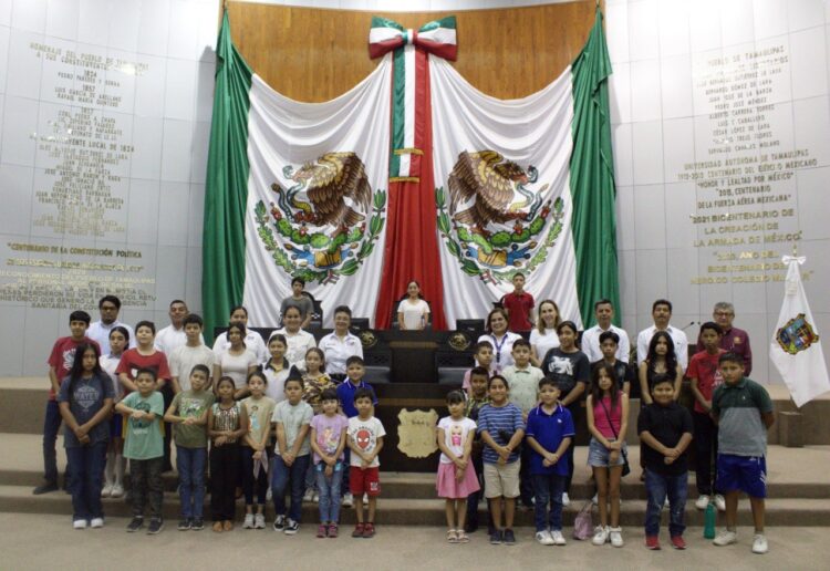 Recibe Congreso a niñas y niños del Centro PANNARTI de Victoria