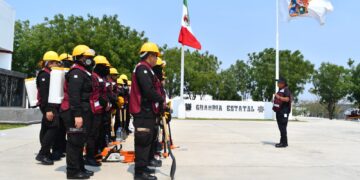 Plan Tamaulipas coadyuva en combate a incendio forestal en Gómez Farías