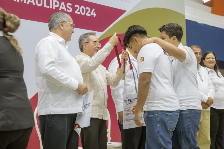 Premian a ganadores de la Feria Estatal de Ciencia e Ingenierías Tamaulipas 2024