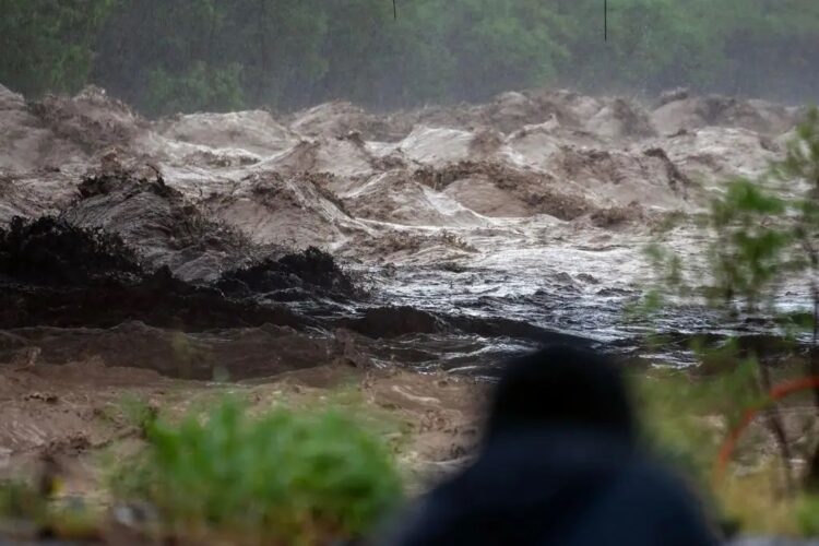 Aumenta a 7 cifra el número de fallecidos en México por paso de ‘Alberto’