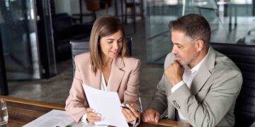 Ventajas de estudiar una Especialidad o Maestría en Derecho Corporativo