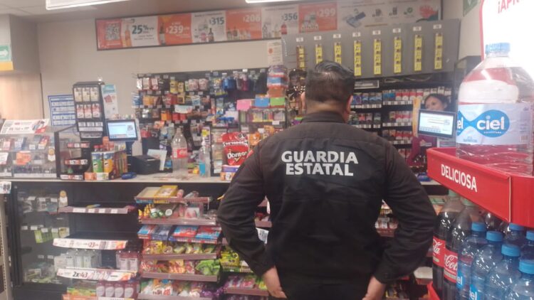 Guardia Estatal mantiene proximidad y vigilancia en negocios y centros comerciales