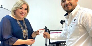 Invita Adriana Lozano a Tramitar de Licencia de Conducir para Automovilista