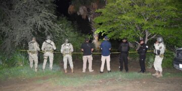 Catean domicilio en Mante  y decomisan armas y objetos, equipo táctico, artefactos pirotécnicos