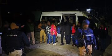Dos personas obtienen sentencia de 454 años de prisión, por secuestrar a ocho migrantes