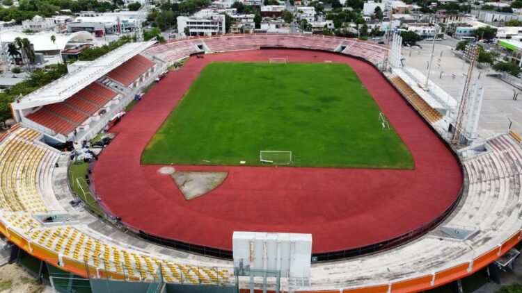 Deportistas se activarán en pista de primer nivel del estadio Marte R. Gómez