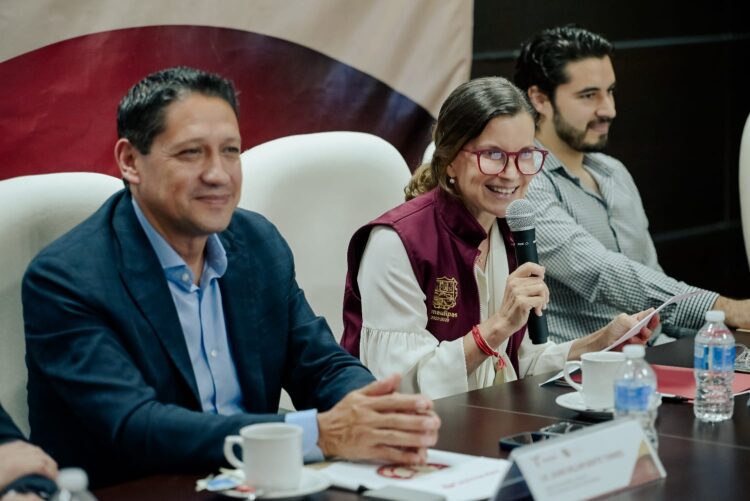 Secretaría de Economía y Banco Santander firman convenio para beneficiar a Pymes