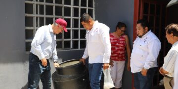 Actualiza Secretaría de Salud al personal médico sobre el dengue