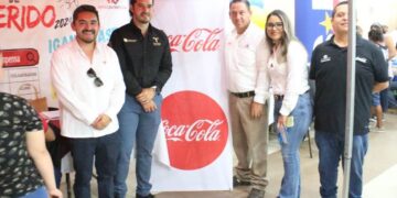 Feria de empleo de la STPS reunió a cientos de jóvenes en Nuevo Laredo