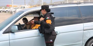 Personal de Tránsito Estatal realiza campaña de concientización a conductores