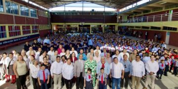 Educación Humanista; Compromiso Tangible del Gobernador AVA: Adriana Lozano
