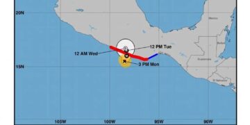 John se intensifica y se convierte en huracán de categoría 2; ¿Cuándo tocará tierra?