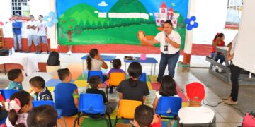 Llevan programa de cuentacuentos a hijos e hijas de PPLs