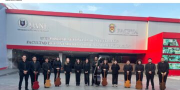 Estudiantes de la UAT destacan en festival nacional de rondallas