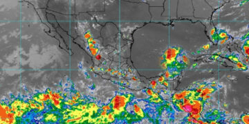 Ciclón Helene amenaza con formarse en costas mexicanas