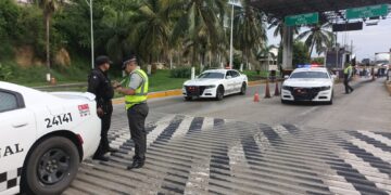 Guardia Estatal brindó apoyo tras cierre de caseta de cobro 112 por manifestación