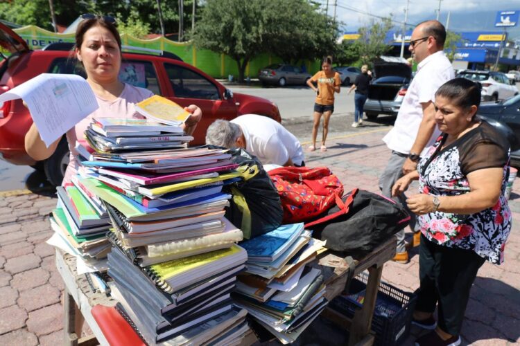 Invita Municipio sumarse a campaña de reciclaje de libros y cuadernos