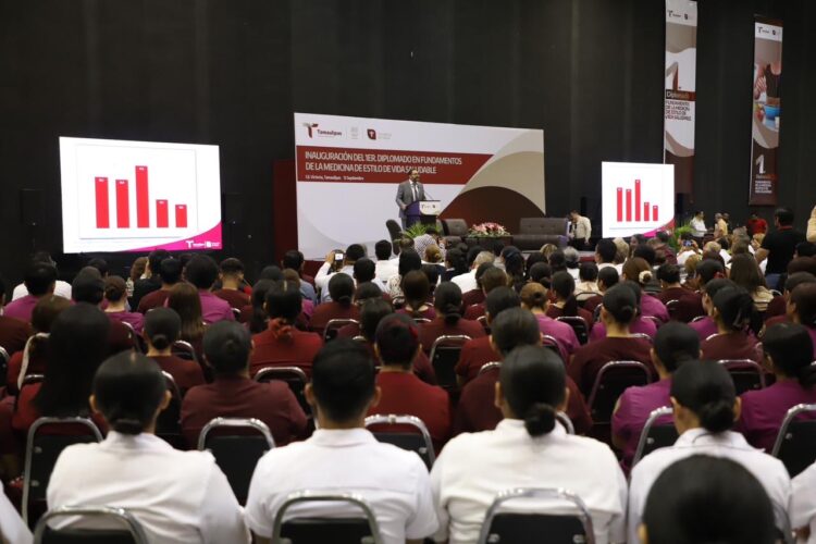 Culmina primera generación del Diplomado de Medicina de Estilo de Vida Saludable