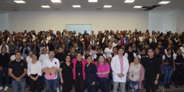 Recibe personal de la SSPT información sobre cáncer de mama y taller de autoexploración