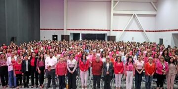 Fortalece Secretaría de Administración acciones contra el cáncer de mama