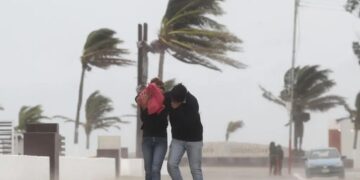 Conagua advierte de más huracanes que podrían impactar a México este año