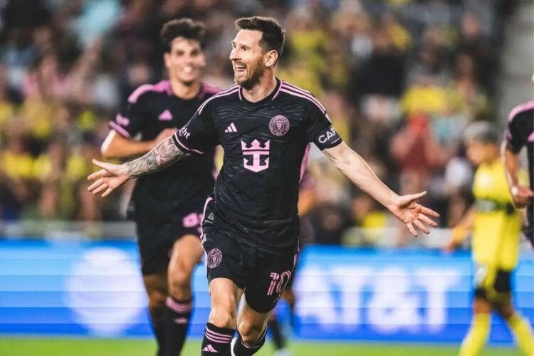 Messi logra su título 46 y amplía su ventaja como el jugador más laureado de la historia