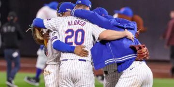 Mets ganan a Filis y quedan a un triunfo de la Serie Divisional